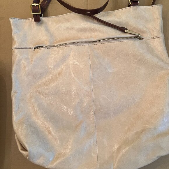 Hobo leather Tote - Picture 2 of 8